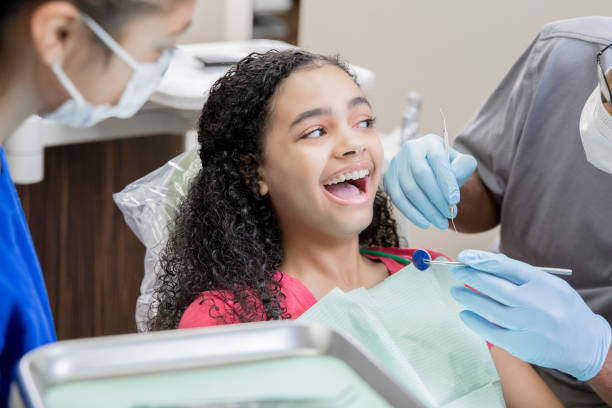 Best Emergency Dental Extractions in Crawfordville, FL
